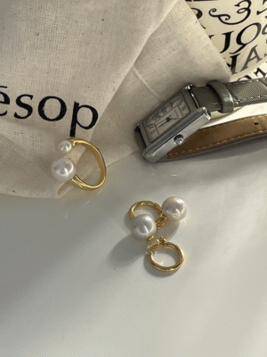 2023-03-04 155956 Double Pearl Open Ring in 18K Gold‑Plated Sterling Silver (Swarovski Crystal Pearls)
