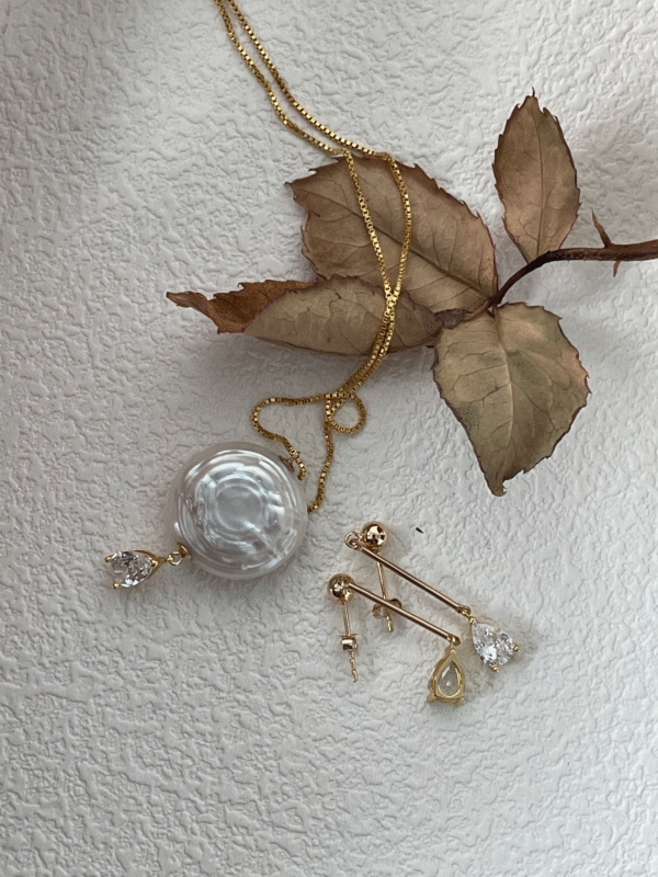 2023-11-22 151439 Roman Holiday Double‑Coin Baroque Pearl Drop Earrings in 14K Gold‑Filled Sterling Silver